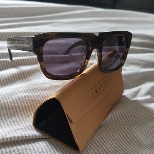 RAEN Stout Brown Tortoise Sunglasses